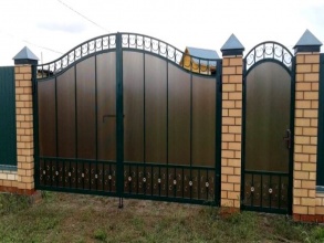 Кованые заборы с поликарбонатом 12 метров фото в Свердловском