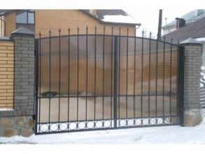 Сварные заборы с поликарбонатом 30 метров фото цена за метр под ключ