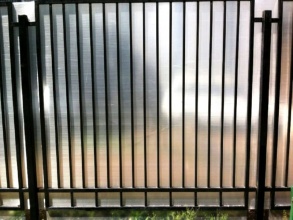 Сварные заборы с поликарбонатом 50 метров фото в Свердловском
